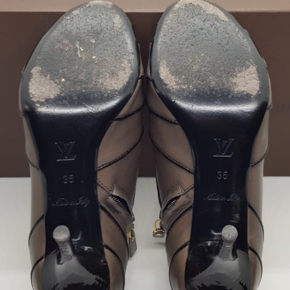 Louis Vuitton booties **RARE FIND** - Picture 3 of 5